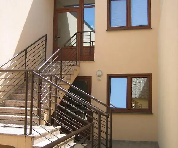 Alto Mare Apartman *